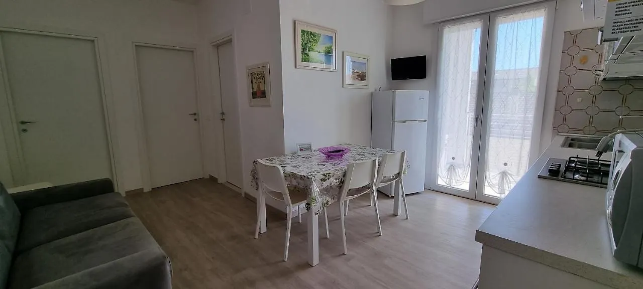 Apartment Appartamenti Lino Caorle Italy