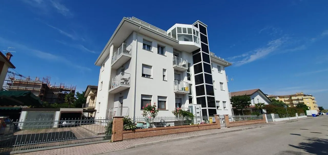 Apartment Appartamenti Lino Caorle Italy